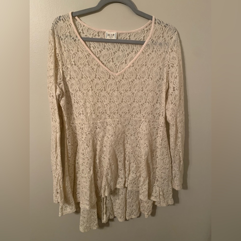 HIP lace shirt